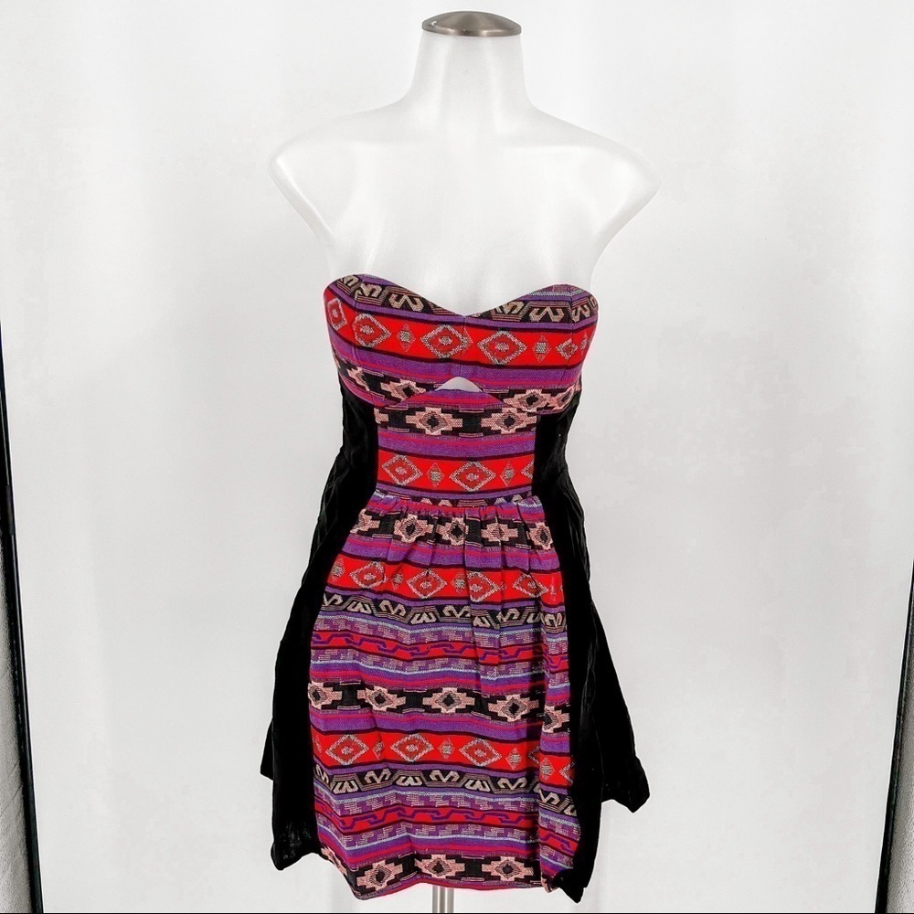 Line & Dot strapless dress